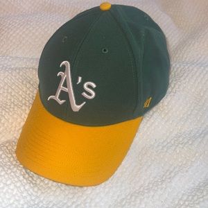 Oakland hat